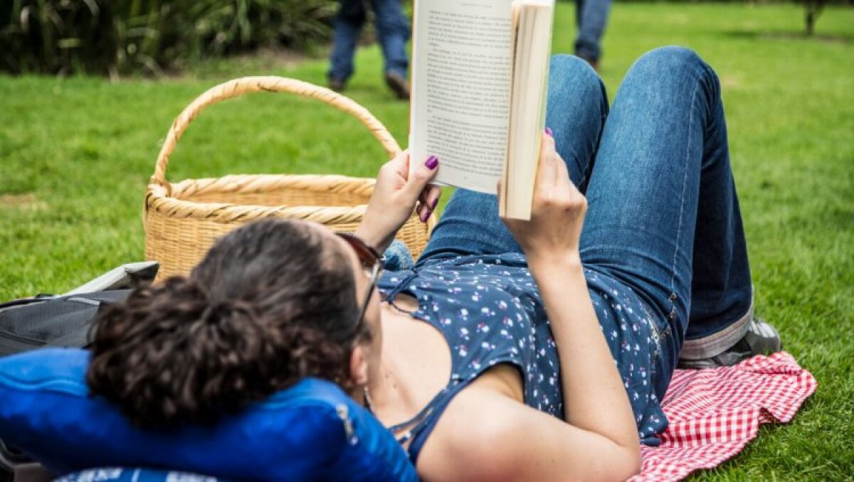 Imagen noticia El Jardín Botánico presenta su primer picnic literario del 2022