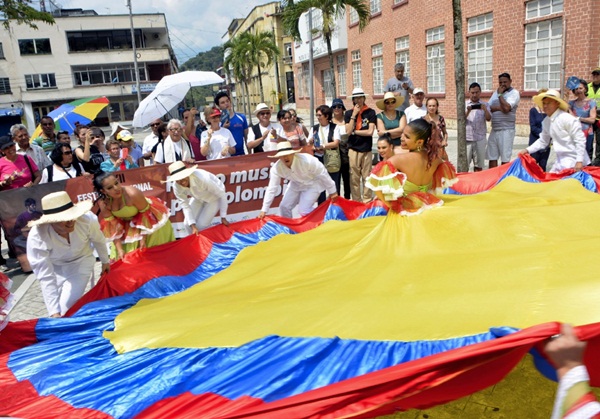 Imagen noticia Ibagué se viste de folclor en el 37° Festival de Música Colombiana 