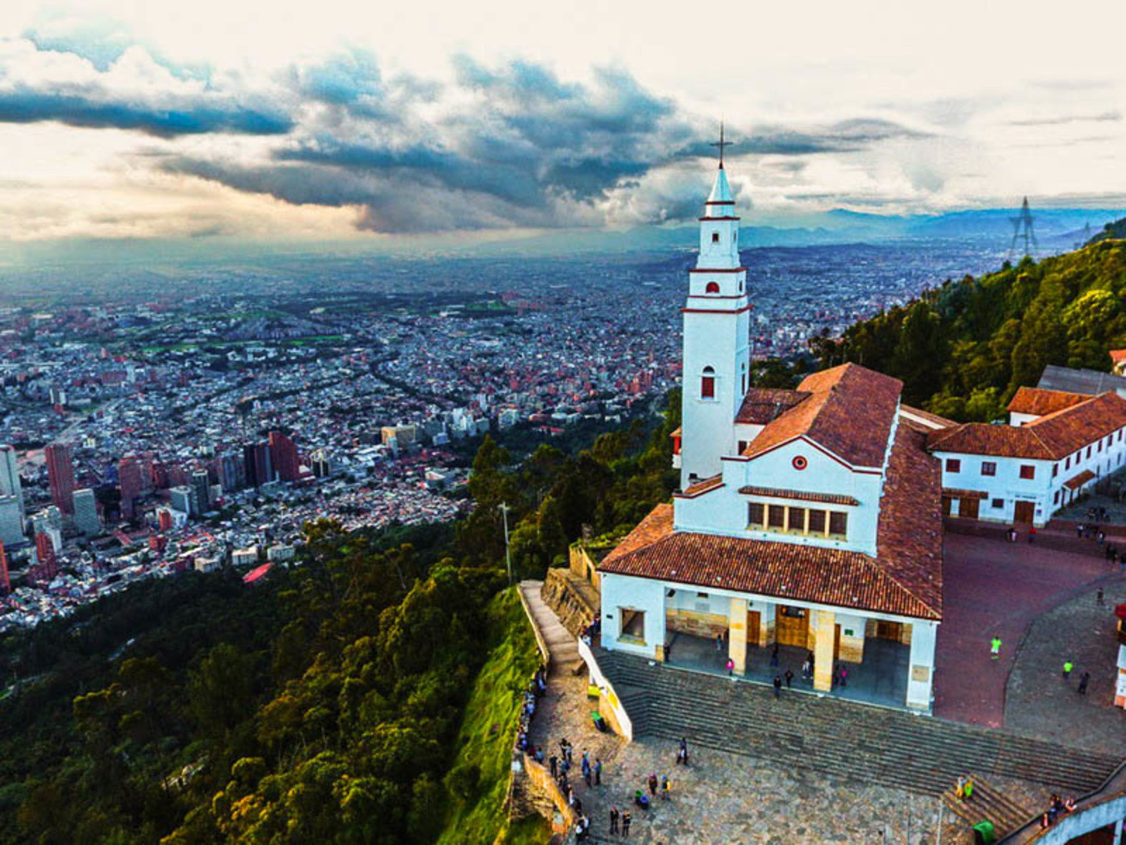 Imagen noticia Visite en el Cerro de Monserrate el ‘Mirador del Arte y las Letras’