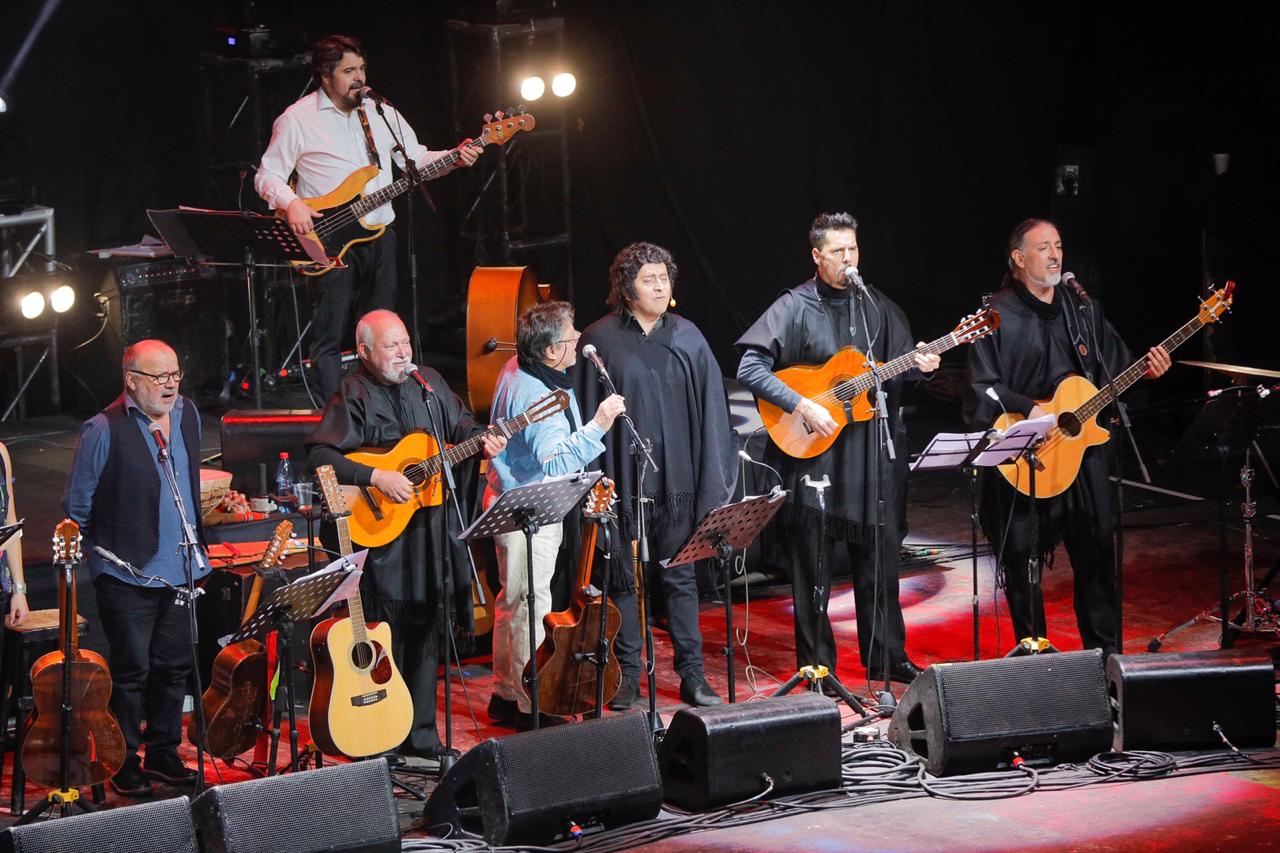 Imagen noticia Entrevista: Quilapayún e Inti-Illimani Histórico, tres conciertos en uno 