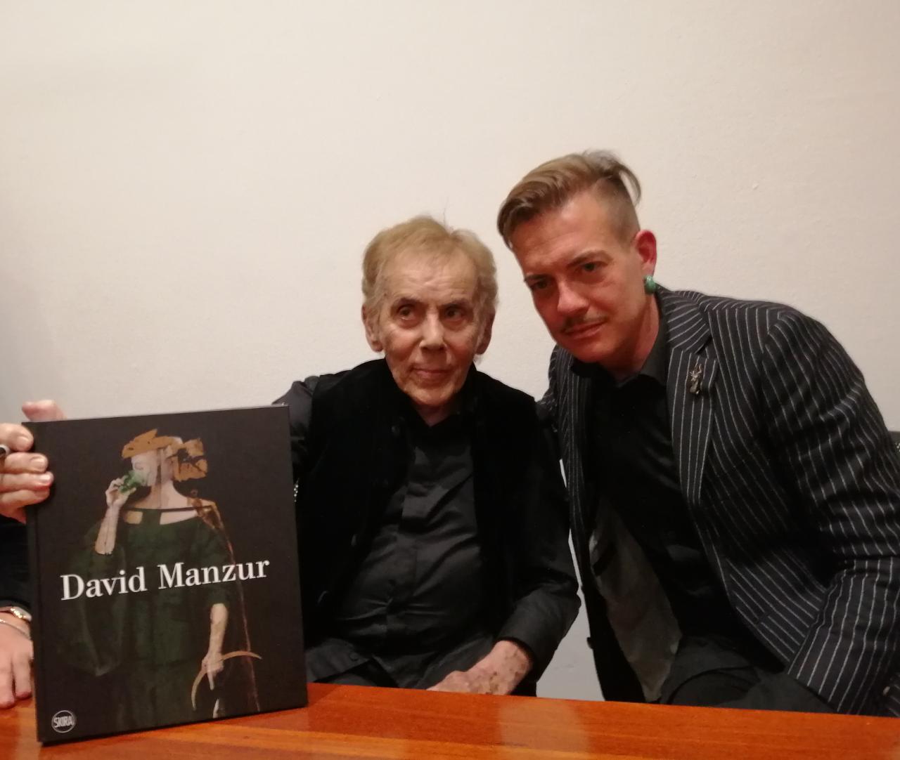 Imagen noticia David Manzur, 70 años de carrera artística se celebran con un libro
