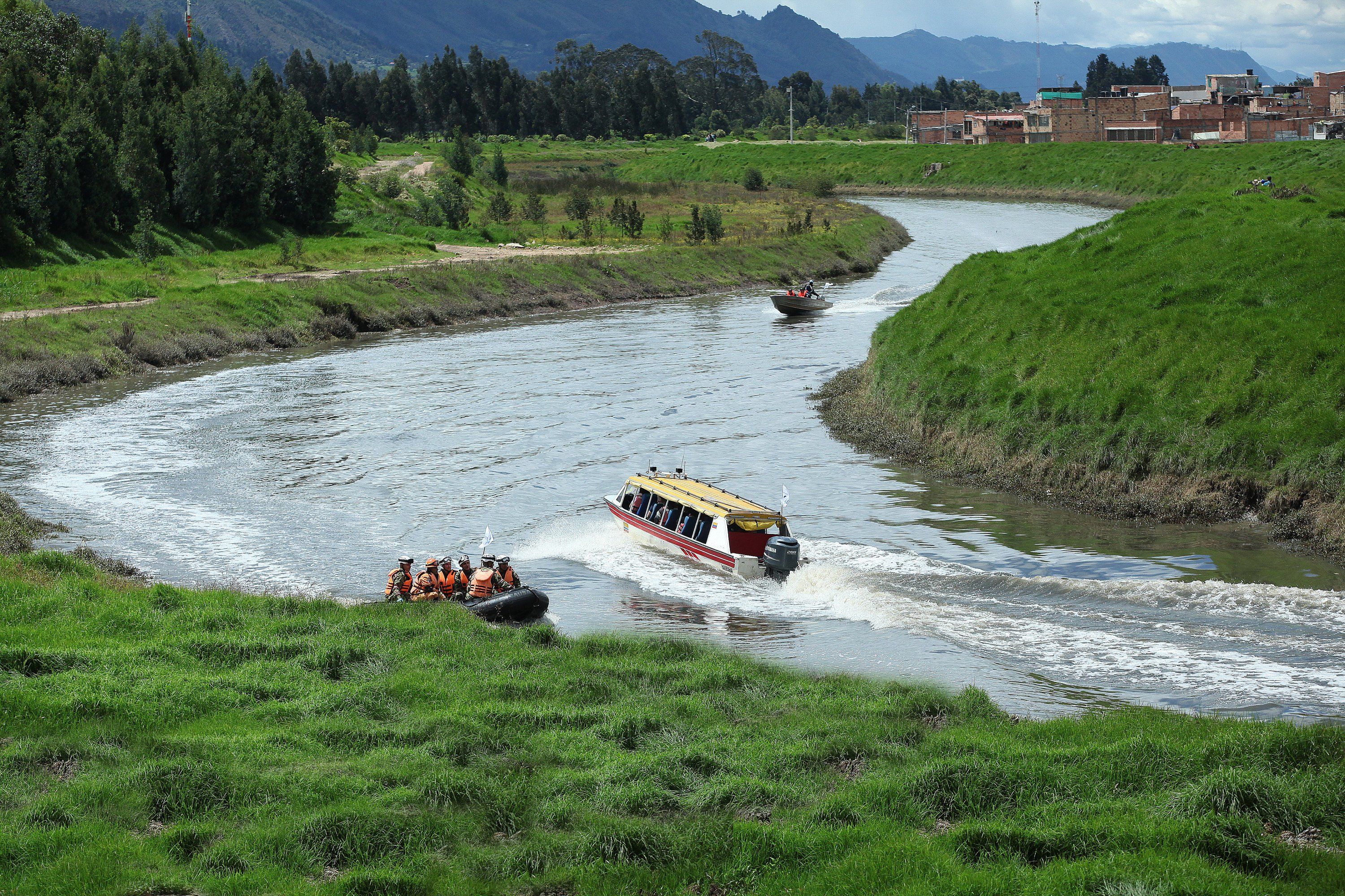 Imagen noticia Estudiantes de la Universidad Distrital navegan el Río Bogotá