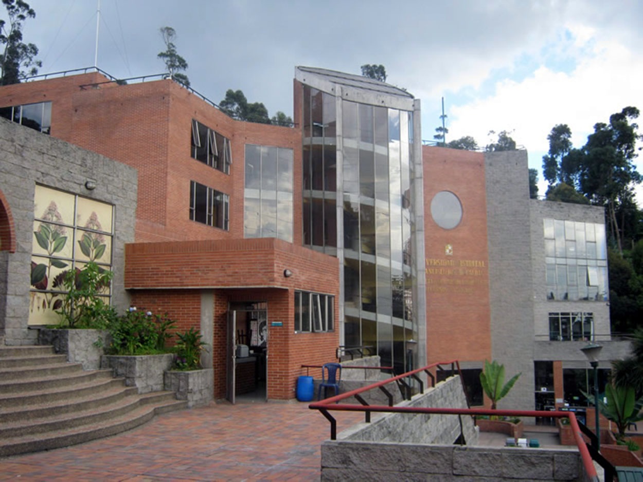 Imagen noticia Acreditación de Alta Calidad para la Tecnología en Gestión Ambiental y Servicios Públicos