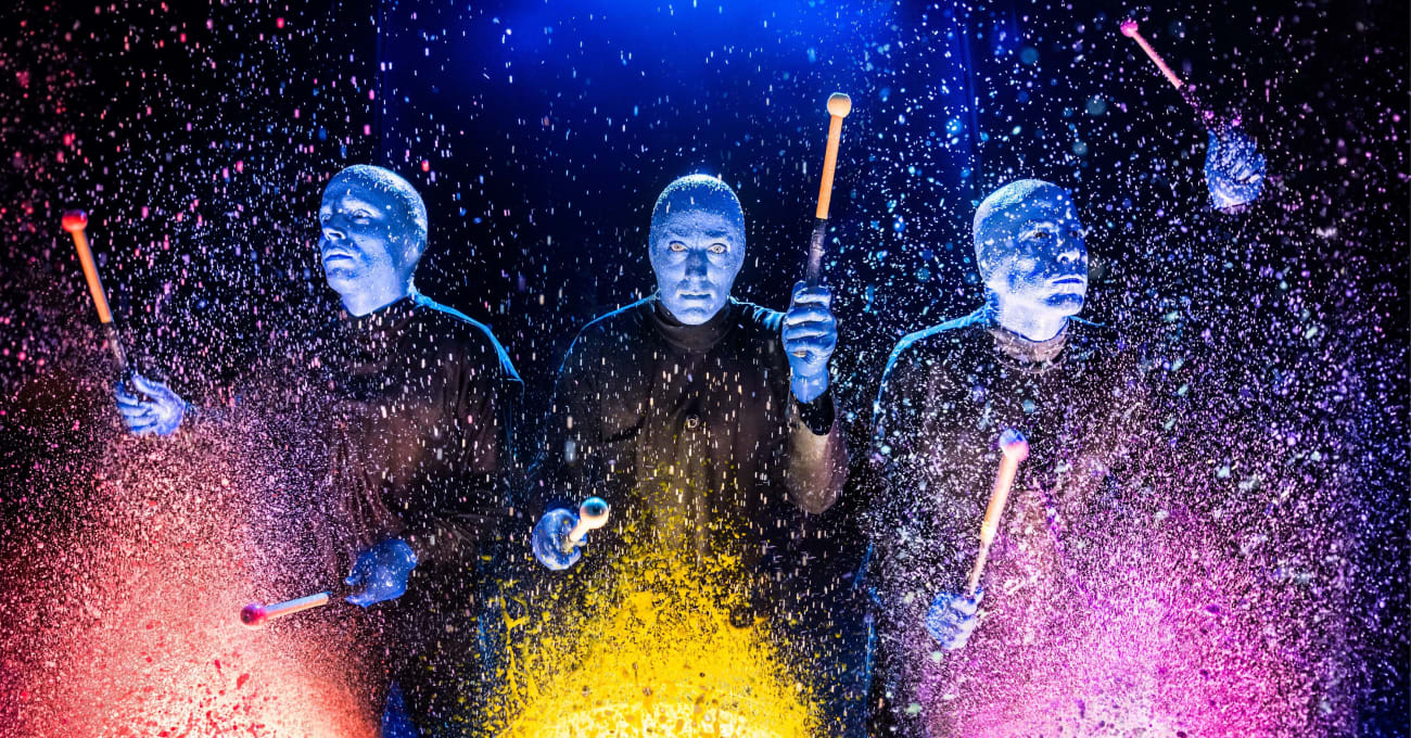 Imagen noticia Explosión azul: Blue Man Group trae su revolución teatral a Bogotá 