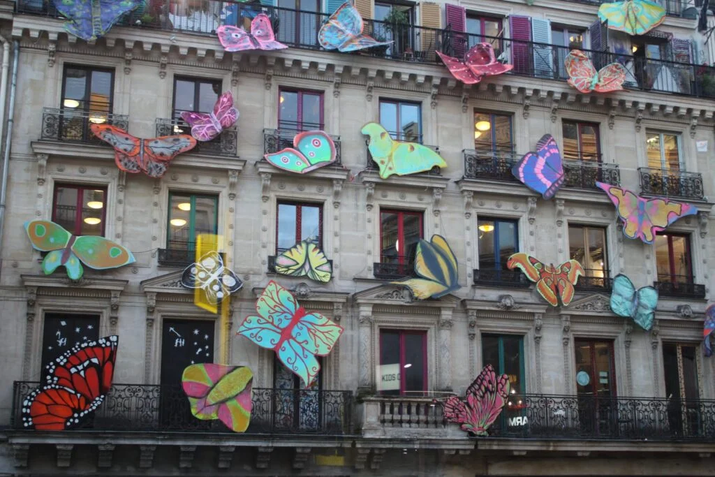 Imagen noticia YEPAR: La historia de la artista colombiana que brilla en París 