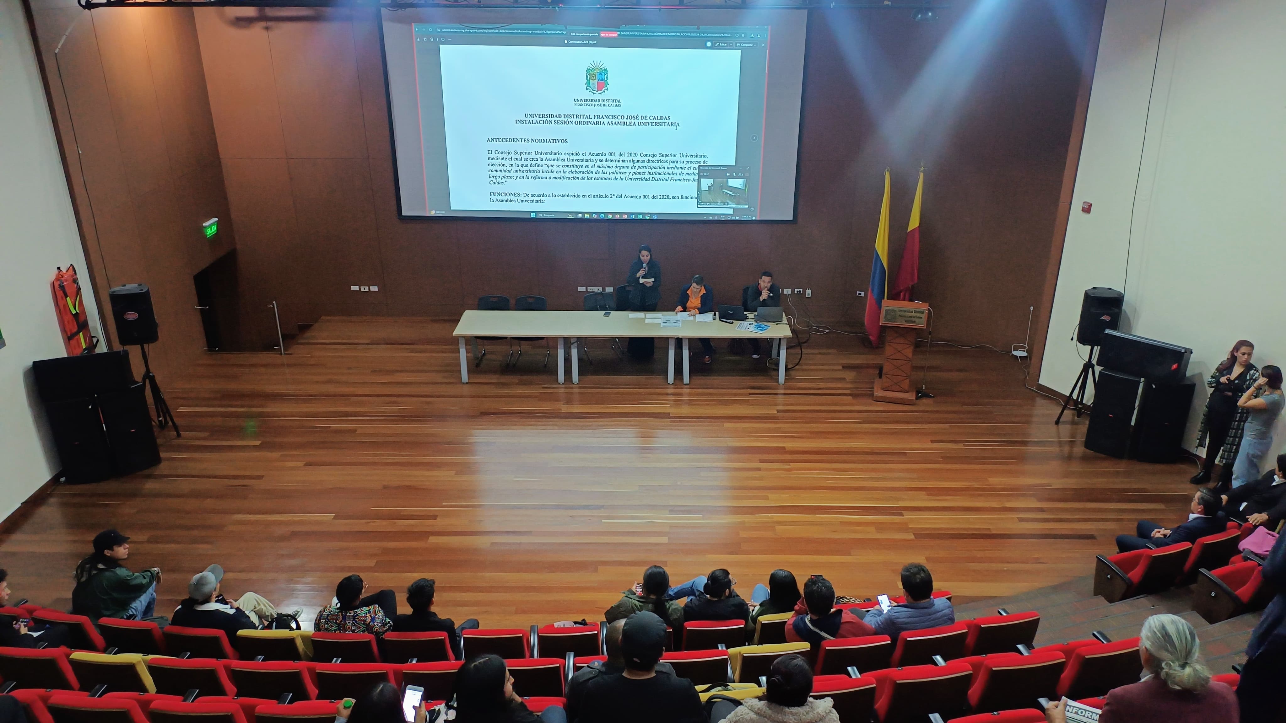 Imagen noticia Con éxito se instaló la Asamblea Universitaria 