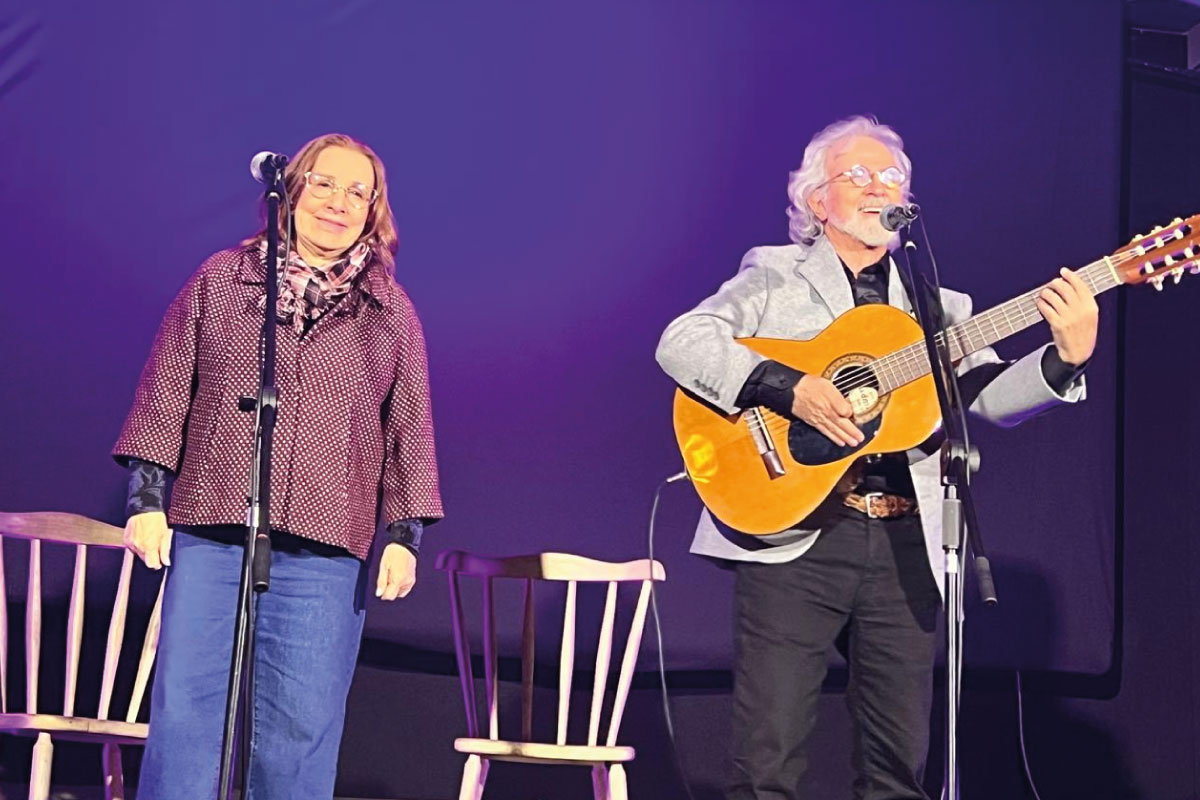 Imagen noticia Música romántica y de protesta, el camino de Ana y Jaime