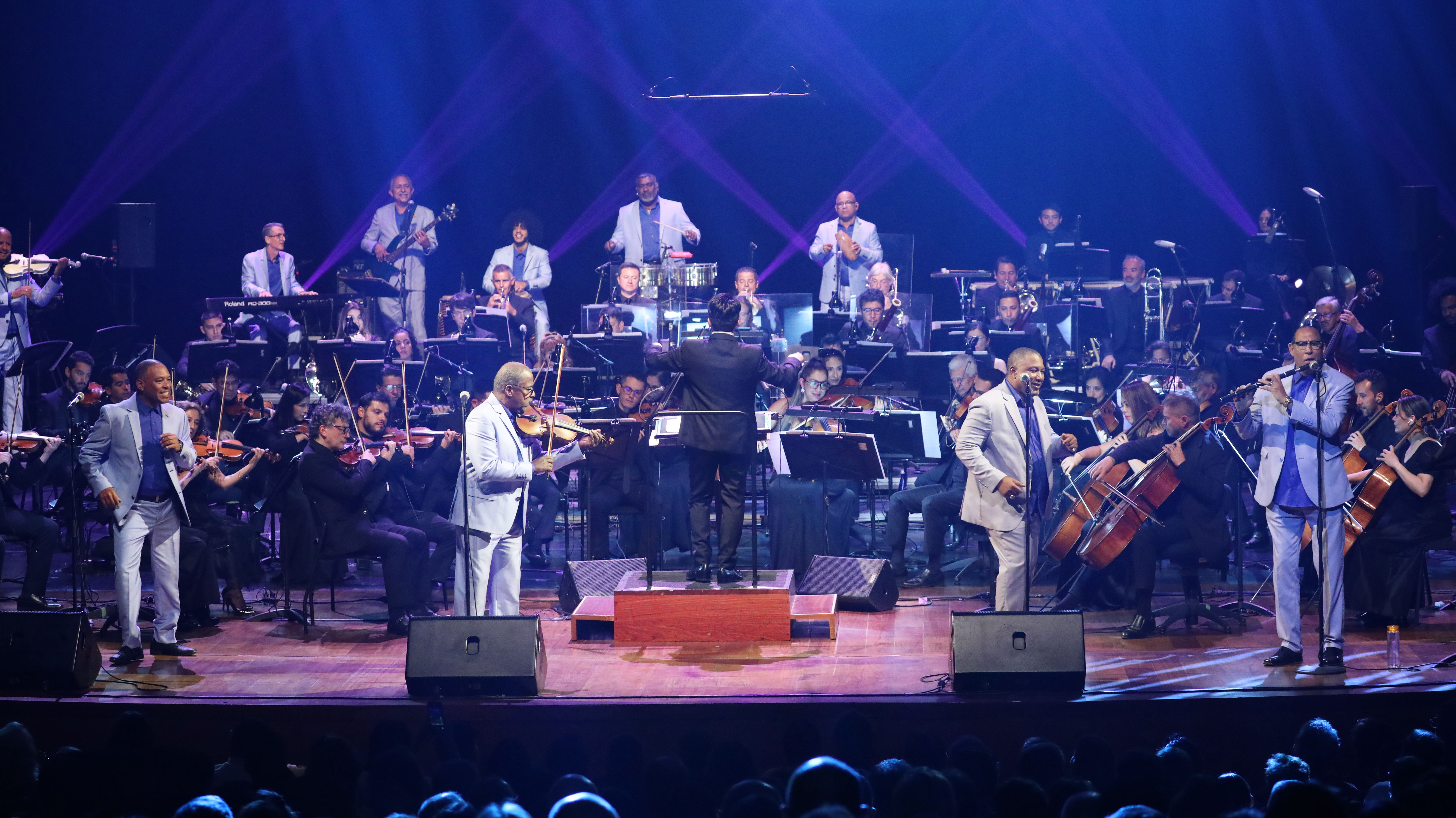Imagen noticia La icónica charanga y el son colombiano se fusionan en ‘Aragón Filarmónico’