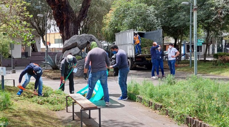 Imagen noticia Evasores del transporte público pagan comparendos con trabajo comunitario 
