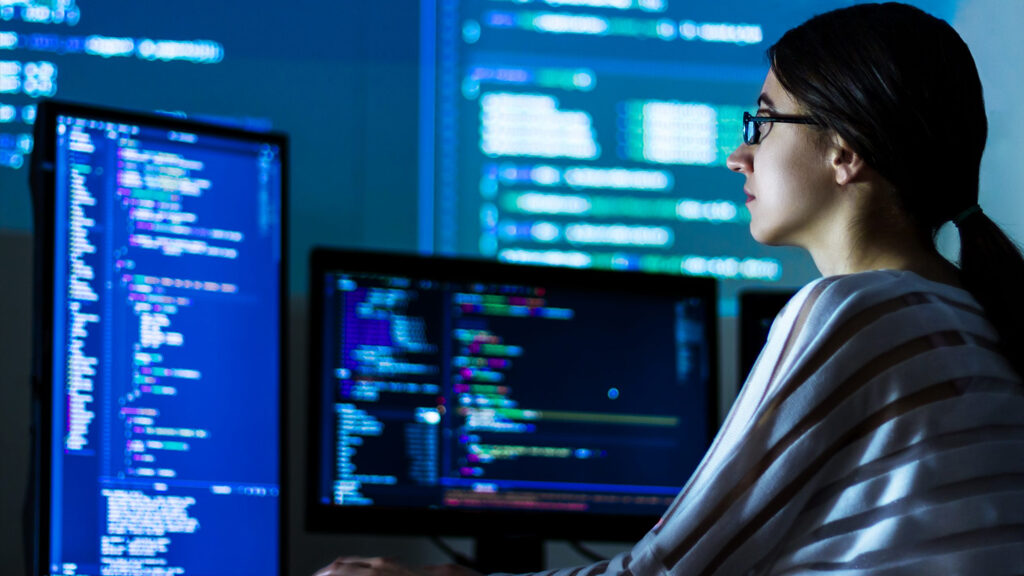 Imagen noticia La Especialización en Informática y Automática Industrial abrió inscripciones