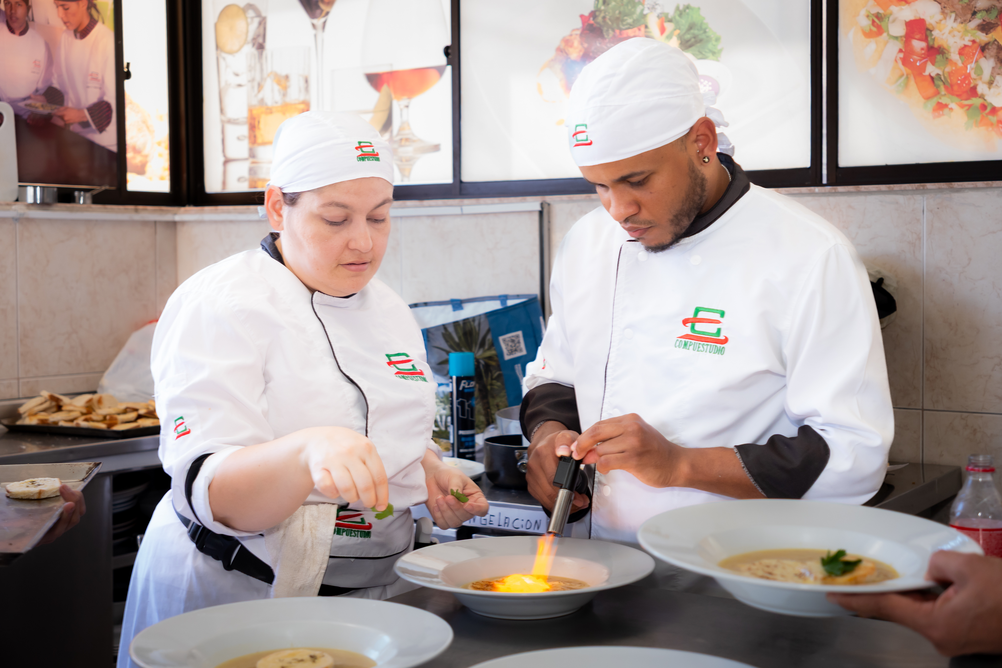 Imagen noticia ATENEA presenta programas gratuitos en gastronomía, belleza y sector agro