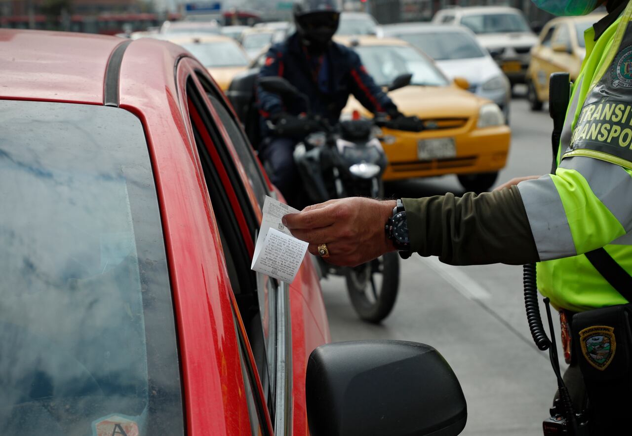 Imagen noticia El Distrito amplia puntos de recaudo para el pago de multas de tránsito