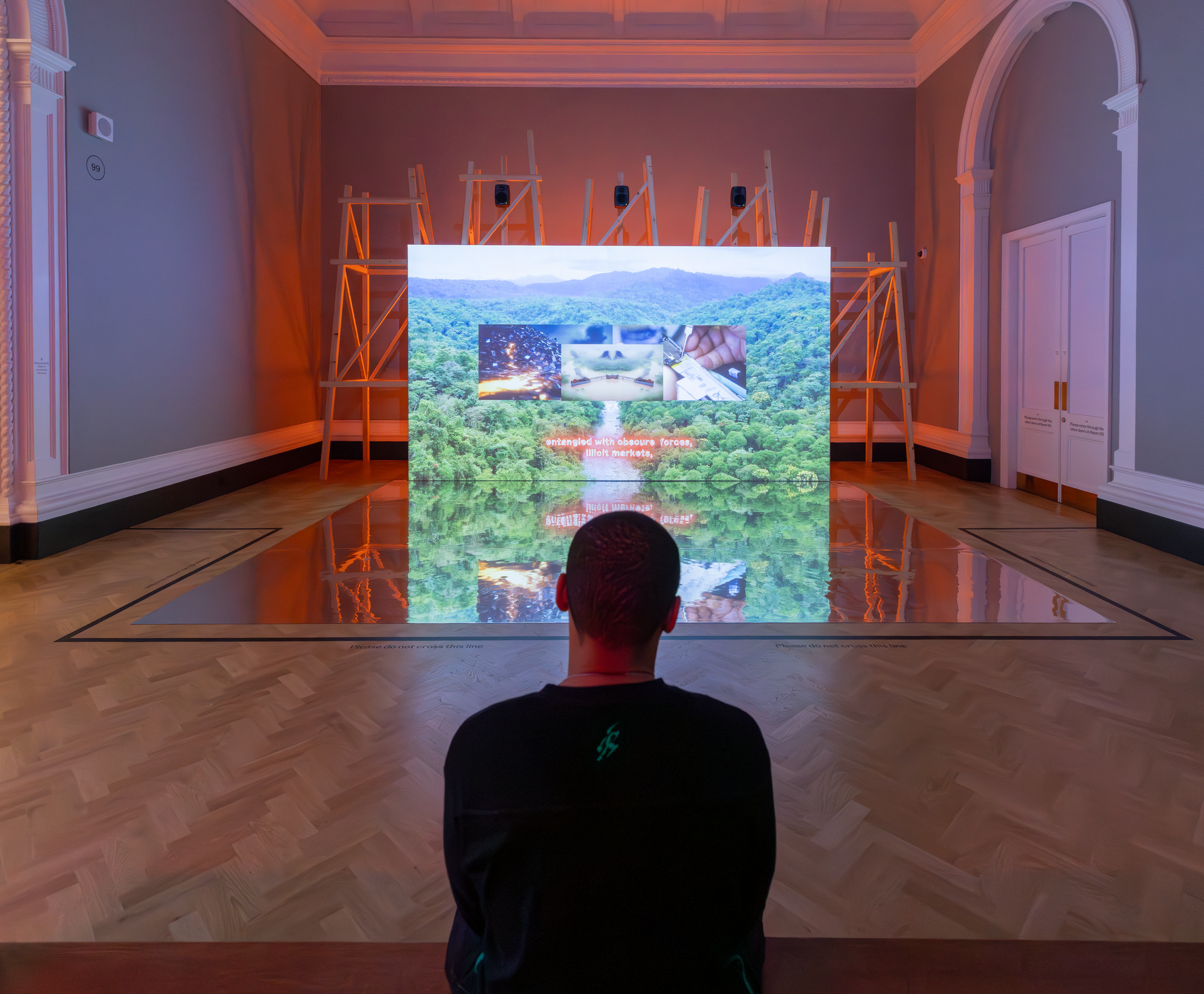 Imagen noticia ¡El poder del Río Atrato! Artista colombiano hace historia en el V&amp;A de Londres
