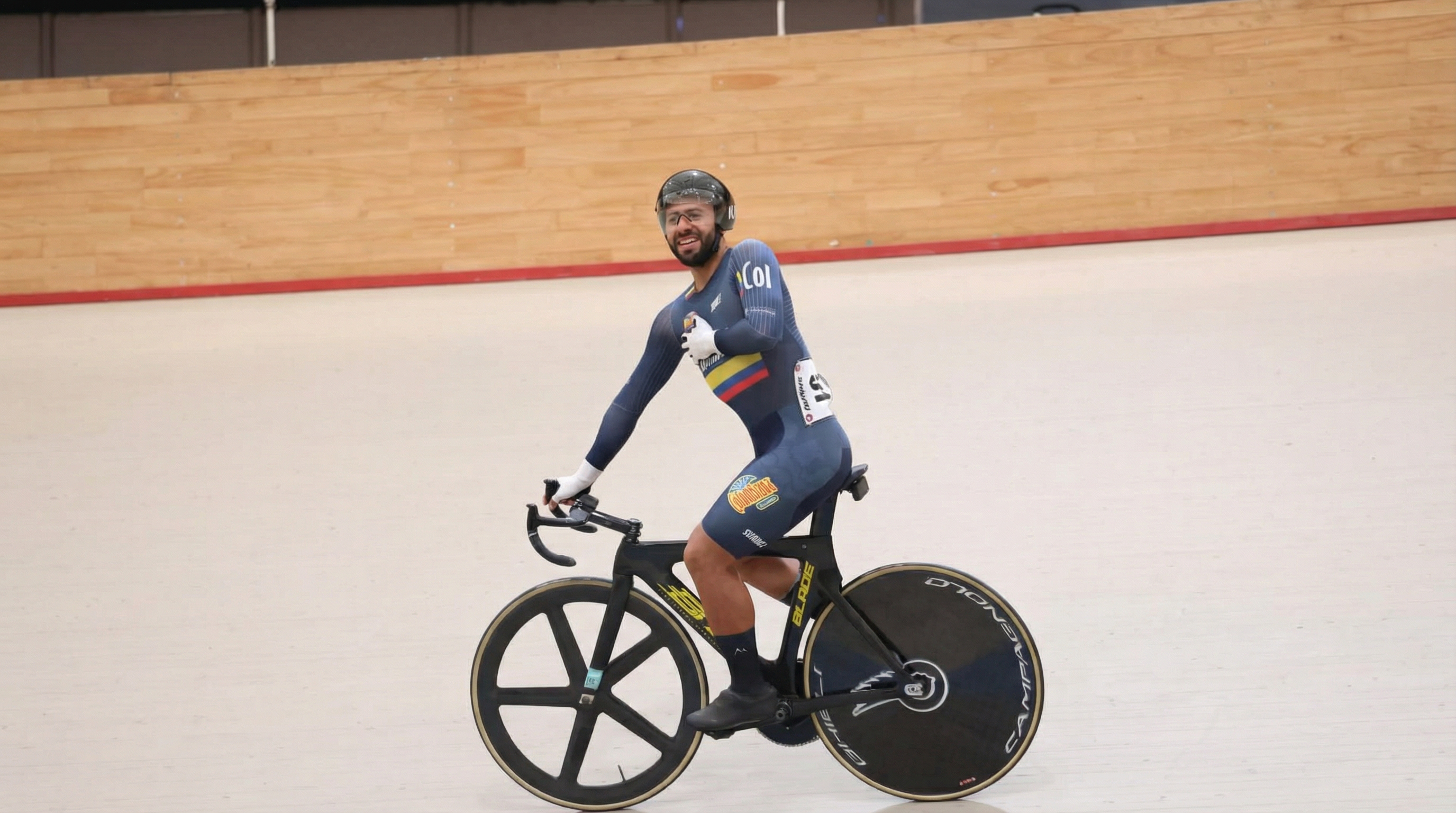 Imagen noticia Oro en la pista: Jordan Parra brilla y se corona campeón panamericano en eliminación