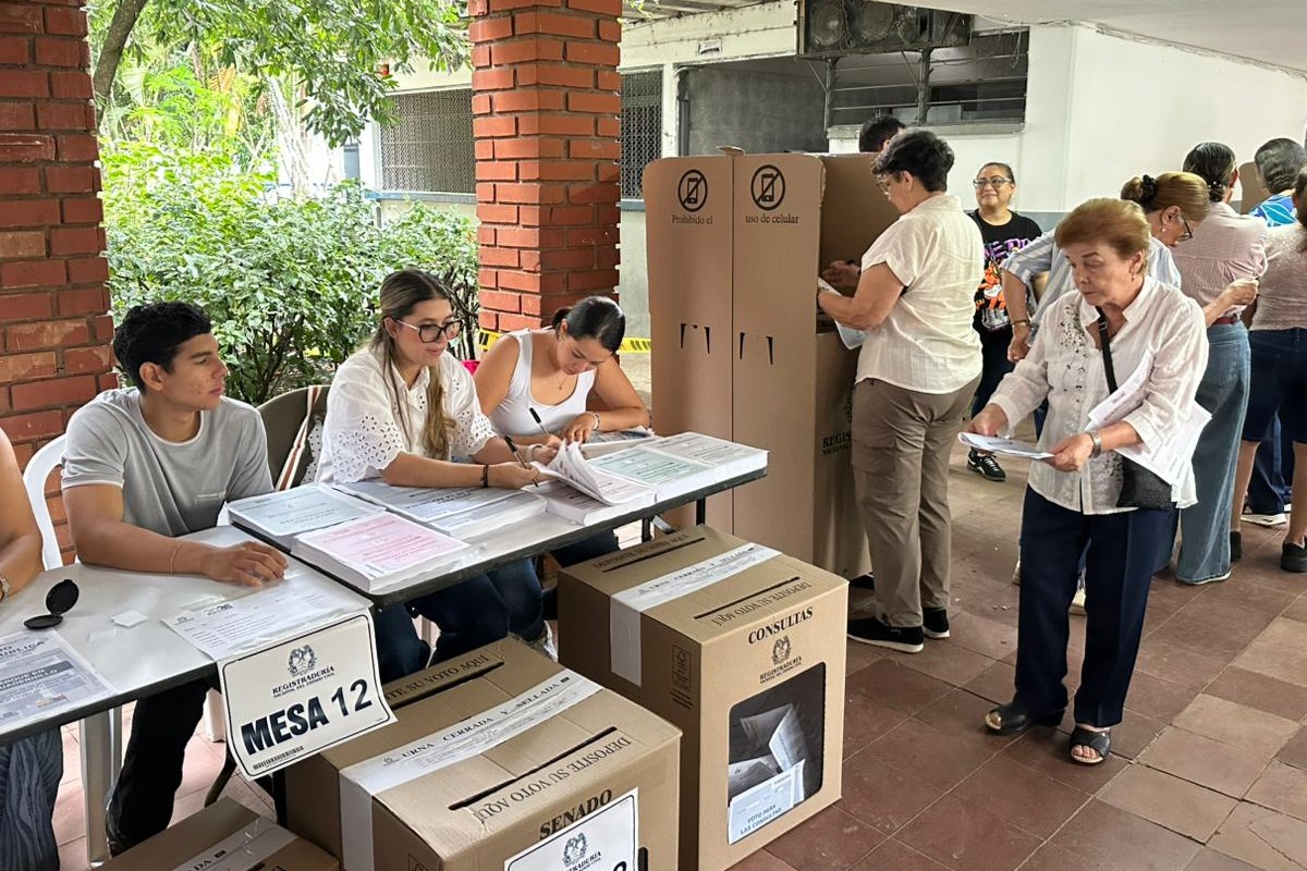 Imagen noticia Del estadio a las urnas: CNE lanza estrategia para la transparencia electoral