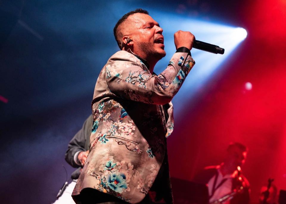 Imagen noticia La fuerza de 60 músicos revive el legado del Joe Arroyo