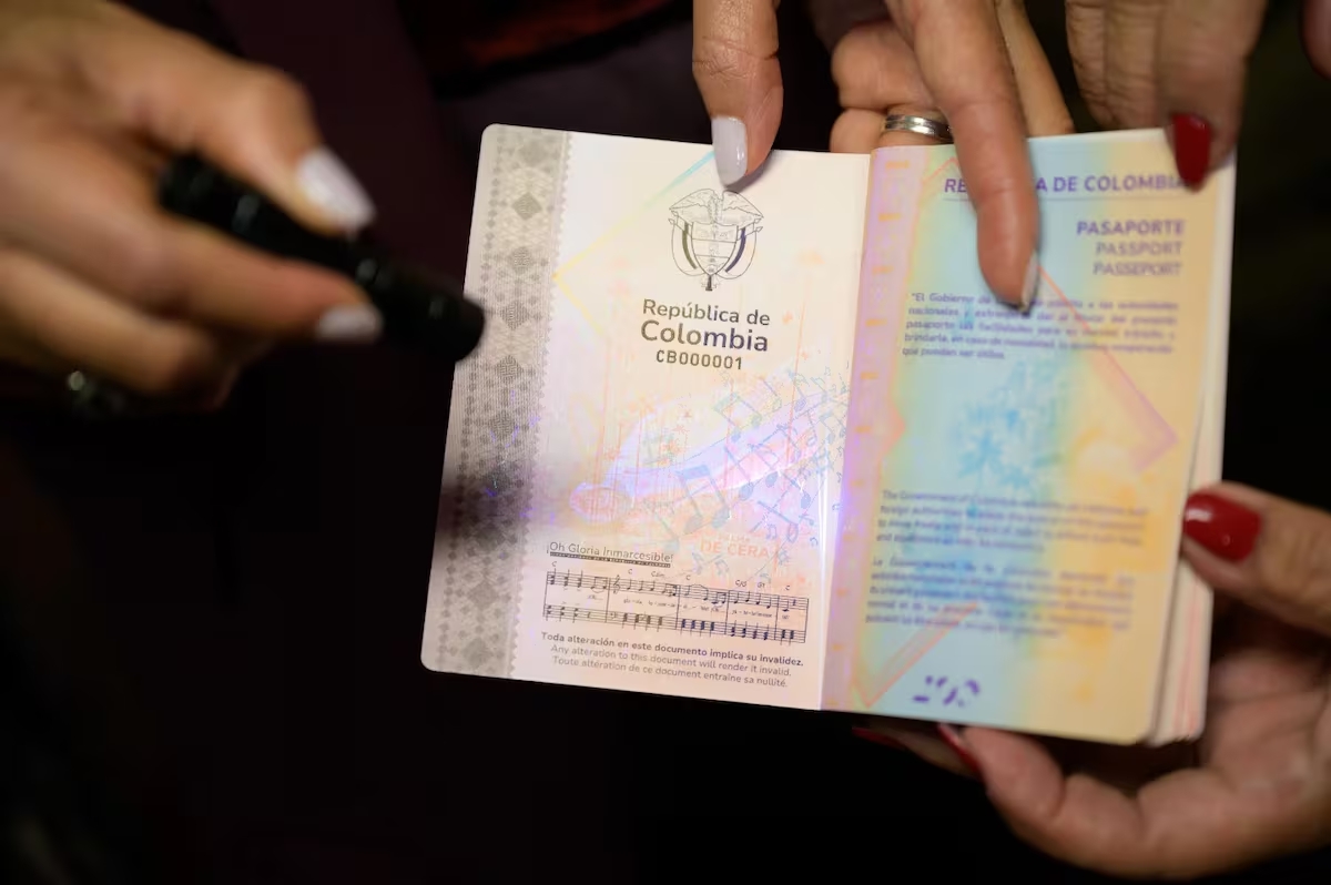 Imagen noticia Colombia tiene nuevo pasaporte a partir del mes de abril ¿Qué cambios tendrá?