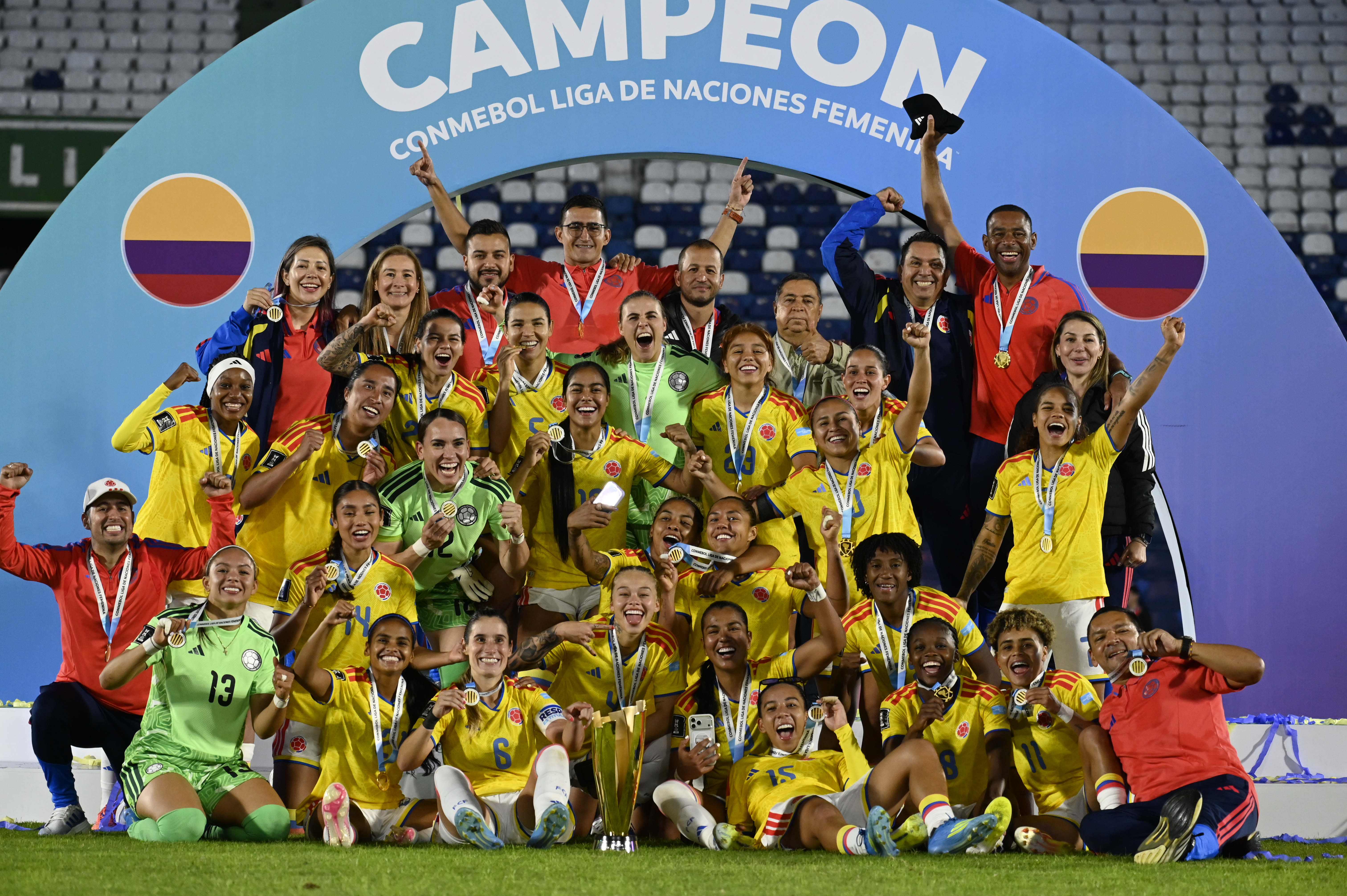 Imagen noticia Colombia hace historia y se corona campeona 