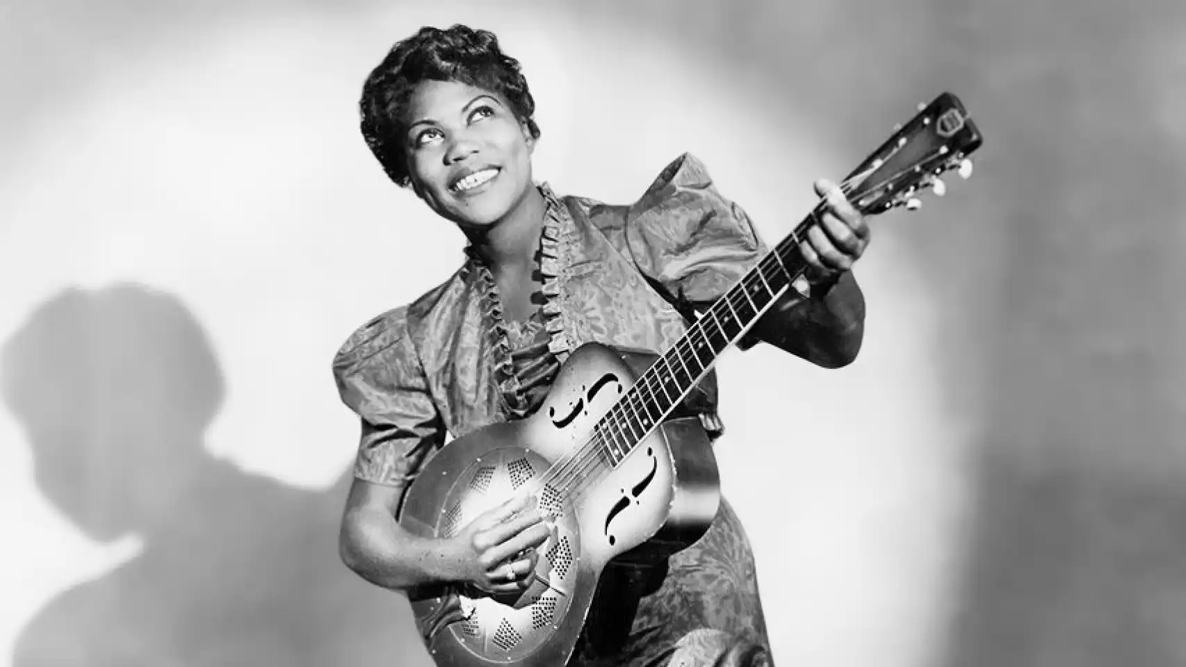 Imagen noticia La mujer que inventó el rock: La historia de Sister Rosetta Tharpe