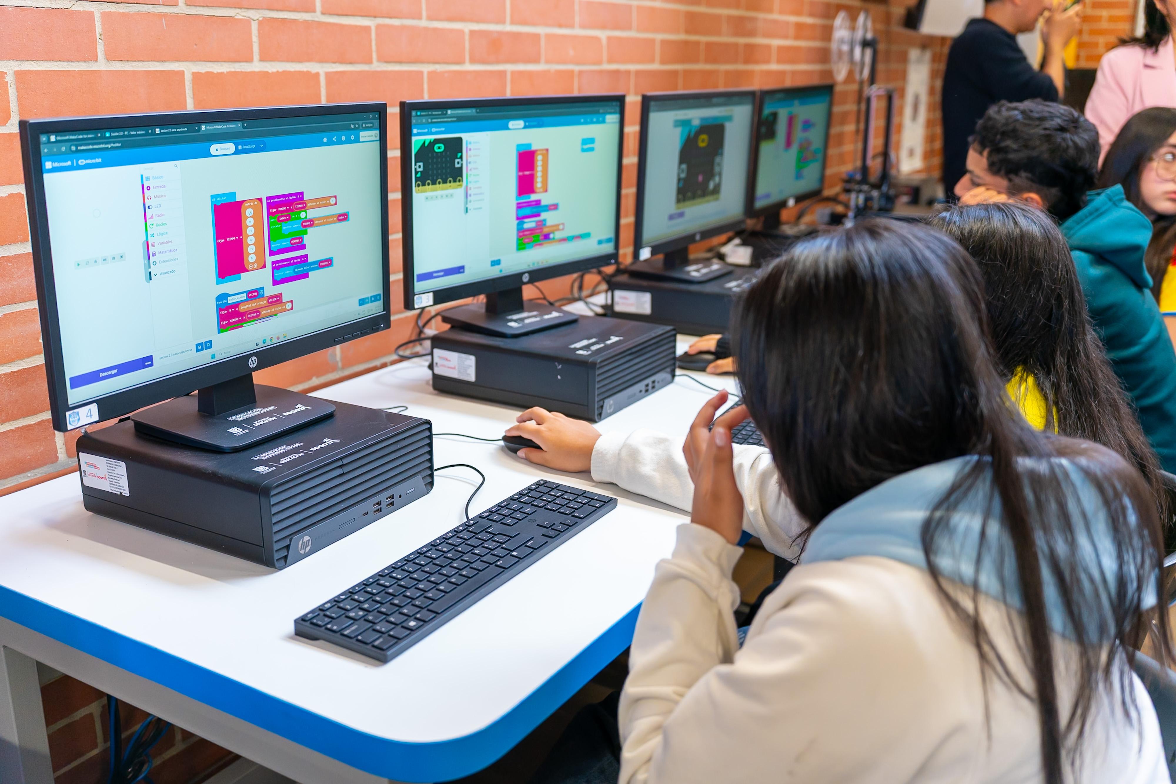 Imagen noticia Bogotá fortalecerá la educación pública con mayor tecnología y capacitación