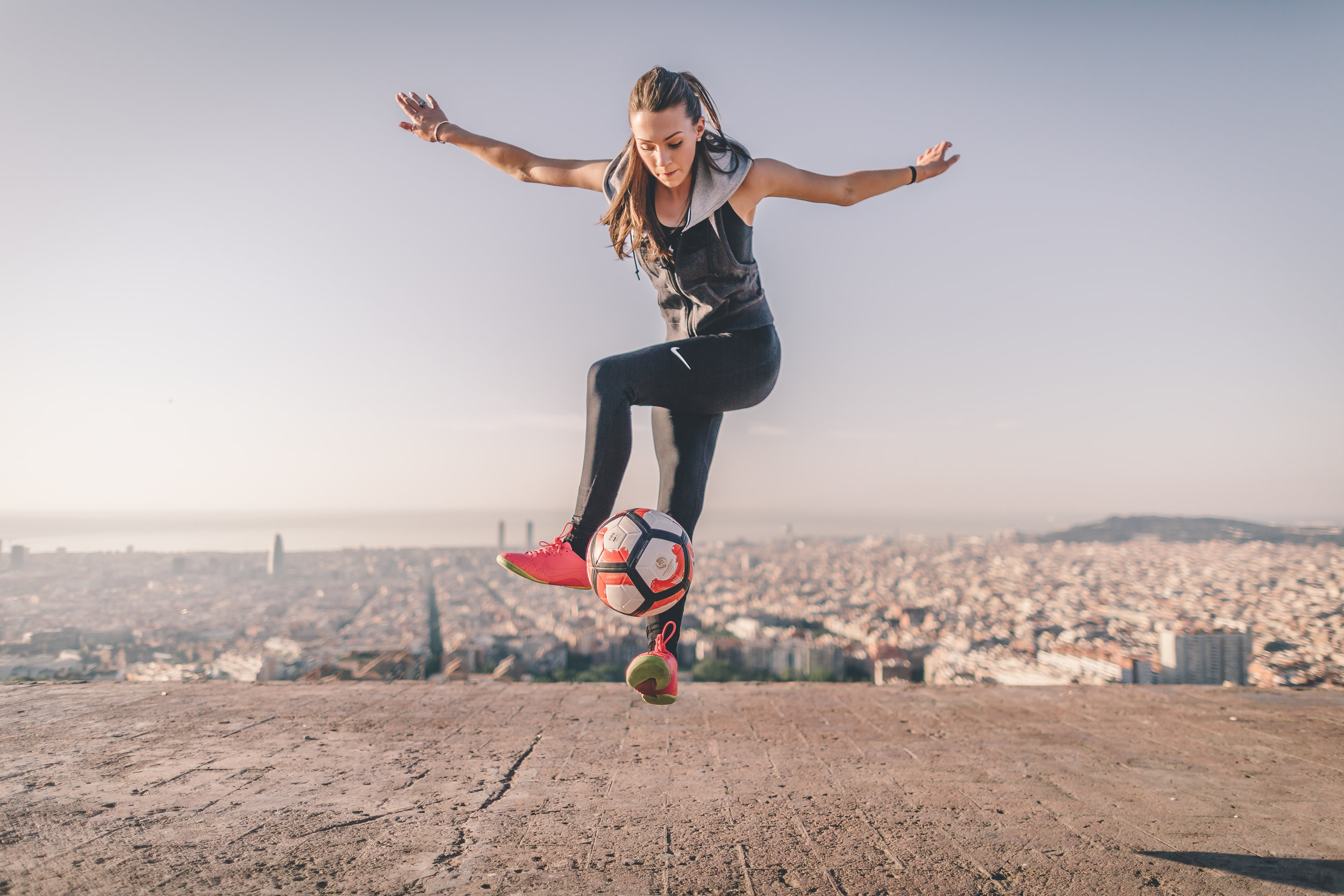 Imagen noticia Freestyle Fútbol: La física detrás del balón en una experiencia científica