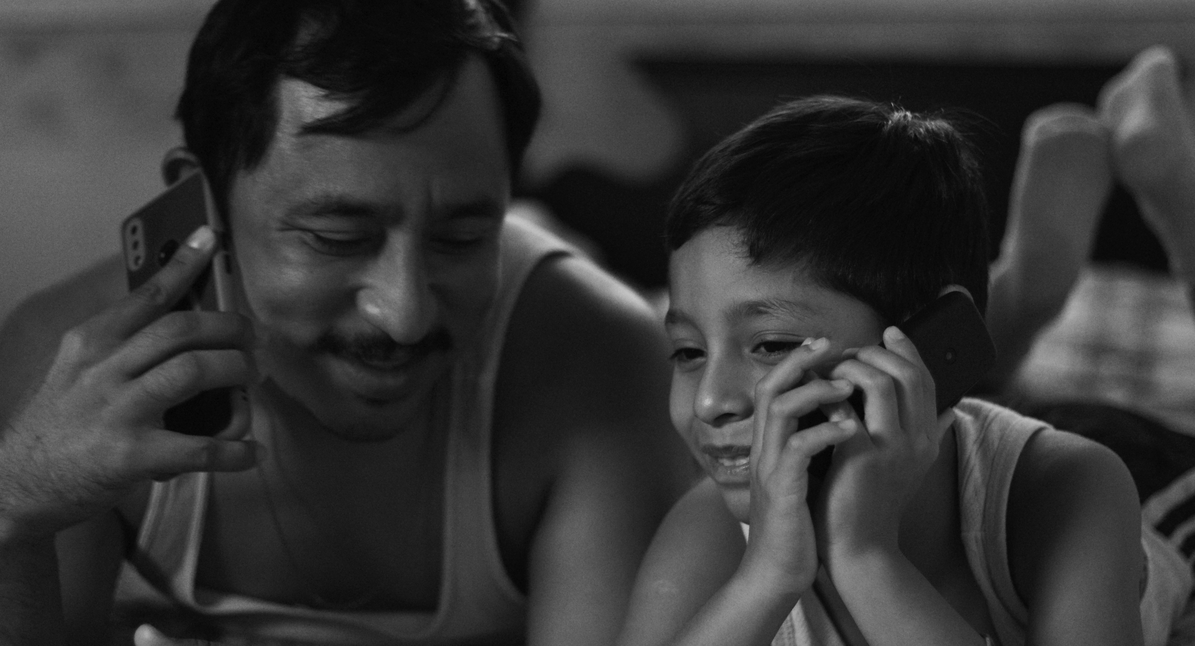 Imagen noticia ‘Moscas’: La película mexicana que conmueve al mundo en blanco y negro