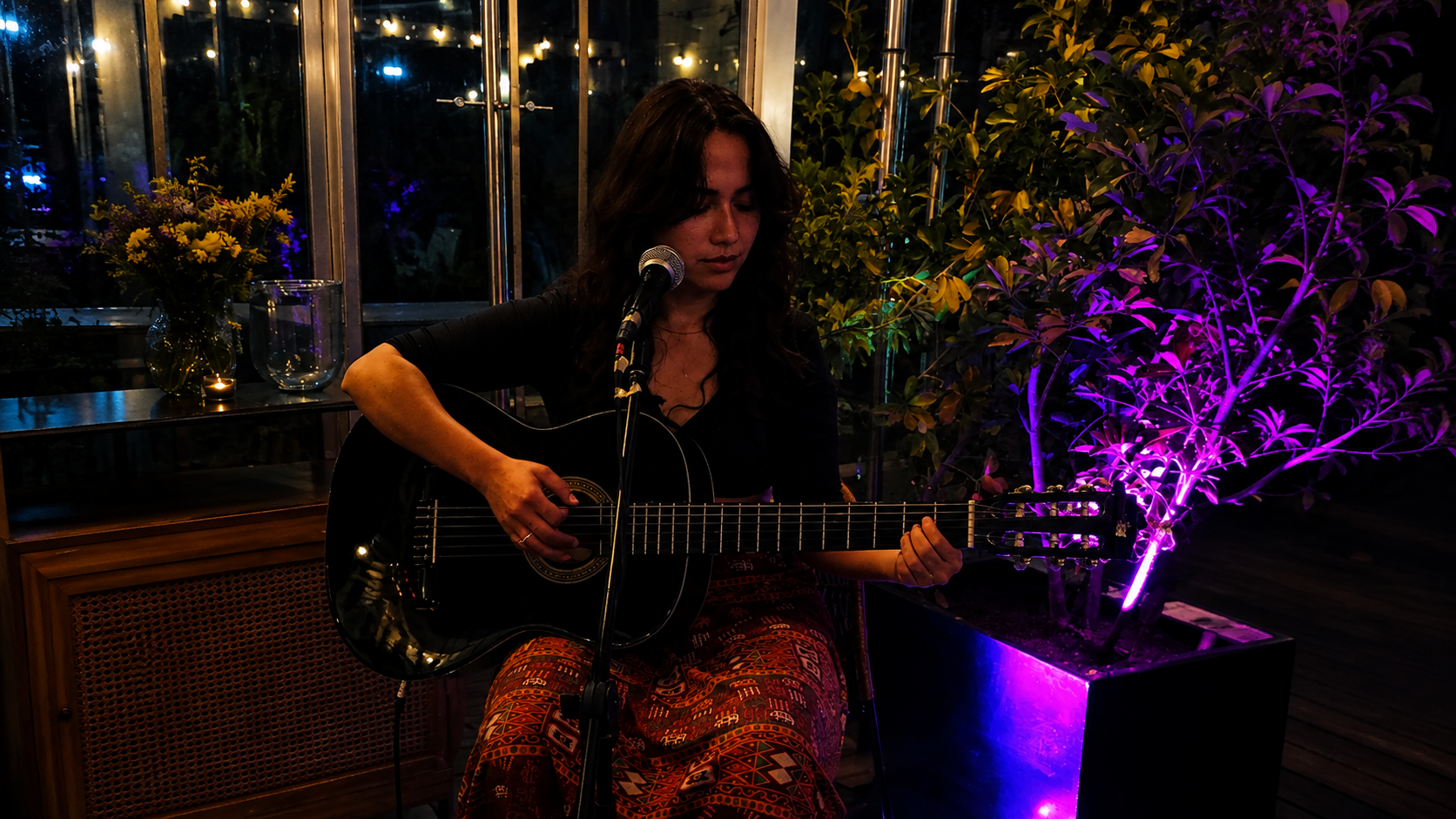 Imagen noticia Karen Dayanna encuentra en la música una forma de abrazar la incertidumbre 