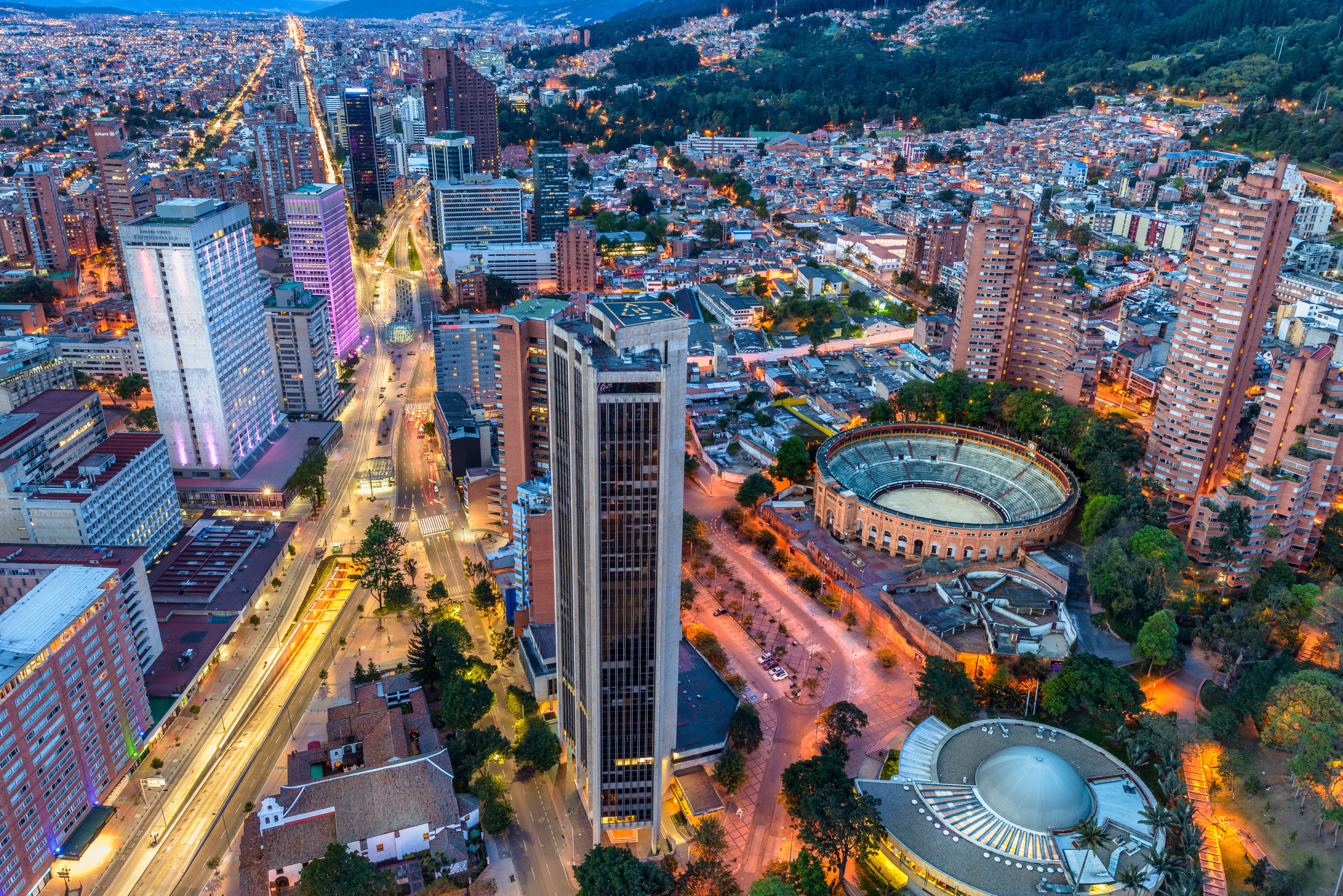 Imagen noticia Bogotá: De una pequeña ciudad a una metrópoli regional