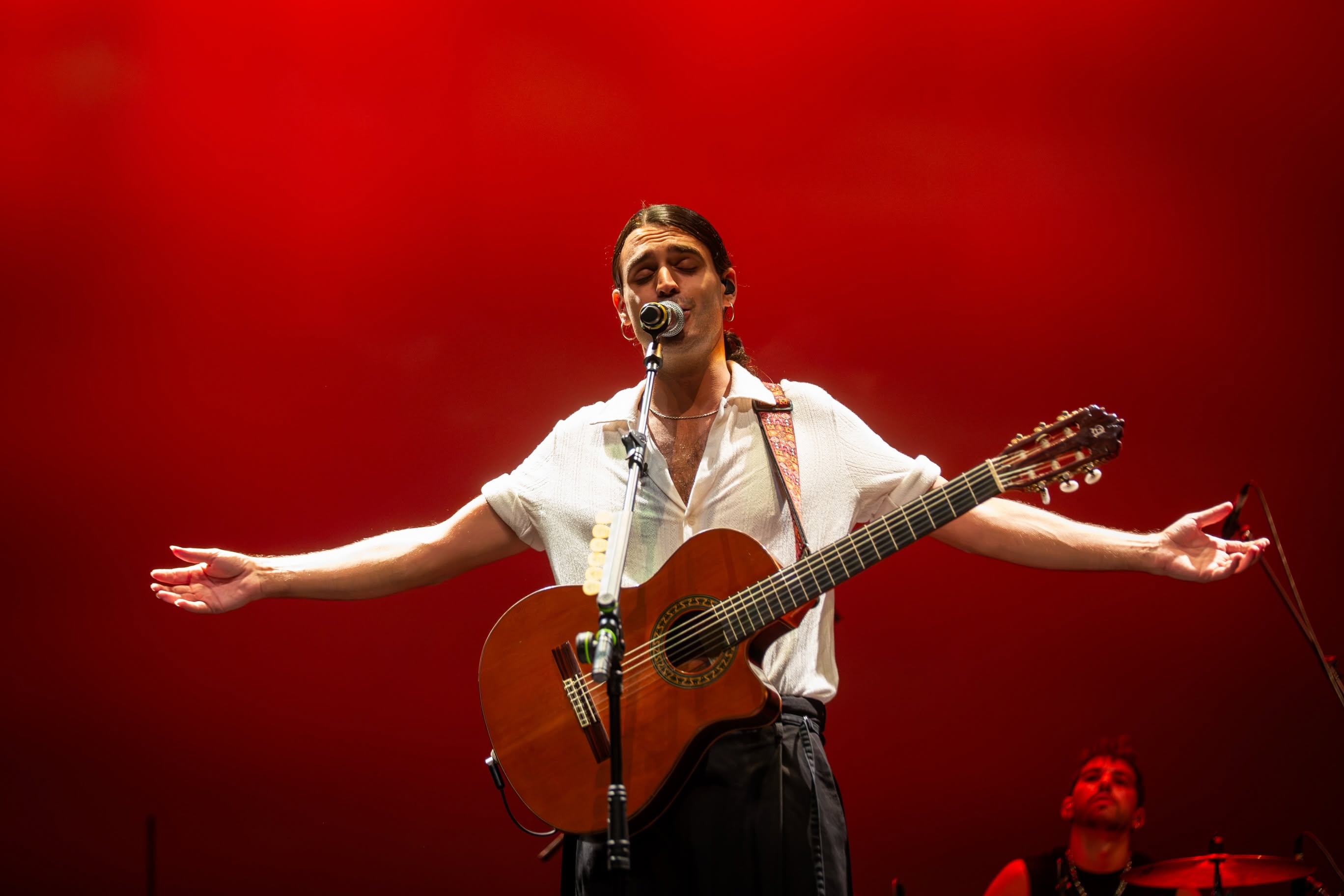 Imagen noticia Pedro Pastor recorre una década de música en ‘10 locos años descalzos’