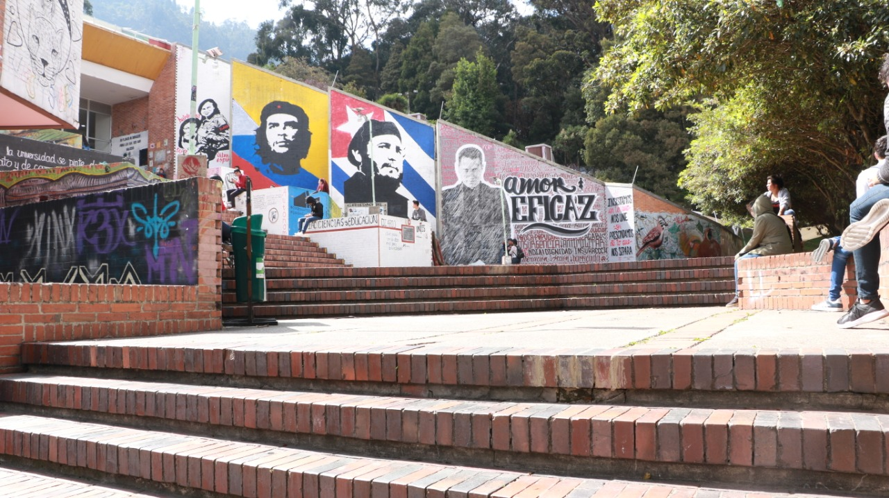 Imagen noticia La Distrital reunió a estudiantes y expertos para explorar el mundo cuántico 