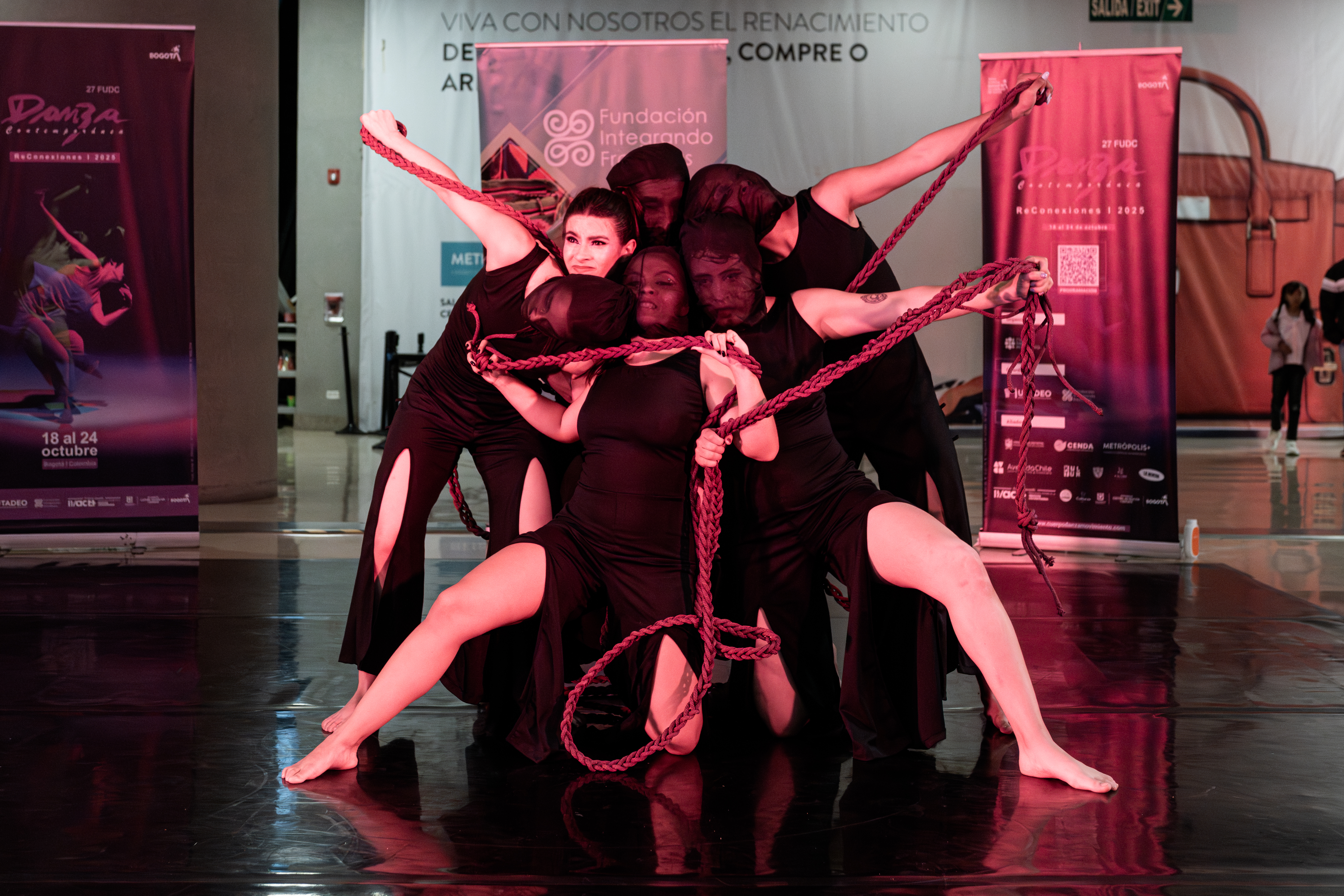 Imagen noticia ¡Estudiantes a la pista! Llega el ‘Festival Universitario de Danza Contemporánea’