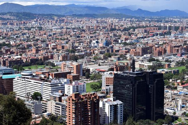 Con crédito directo del BID, Bogotá le apuesta a las obras y al manejo de basuras